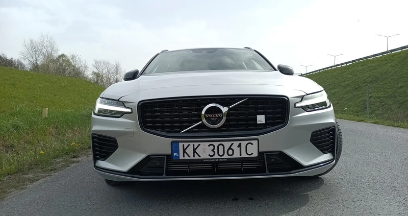 Volvo V60 cena 215900 przebieg: 52505, rok produkcji 2021 z Kraków małe 781